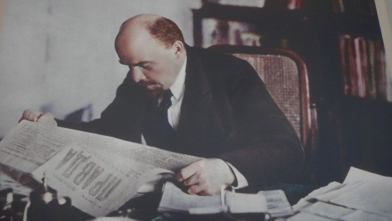 Ленин Владимир Ильич в мавзолее