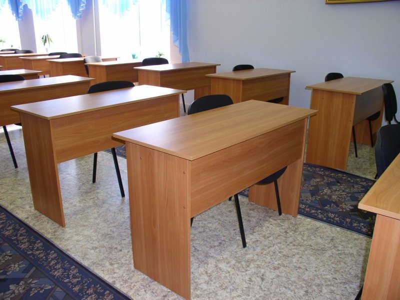 Столы для учебных заведений