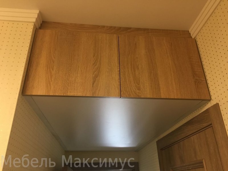 Антресоль в коридоре