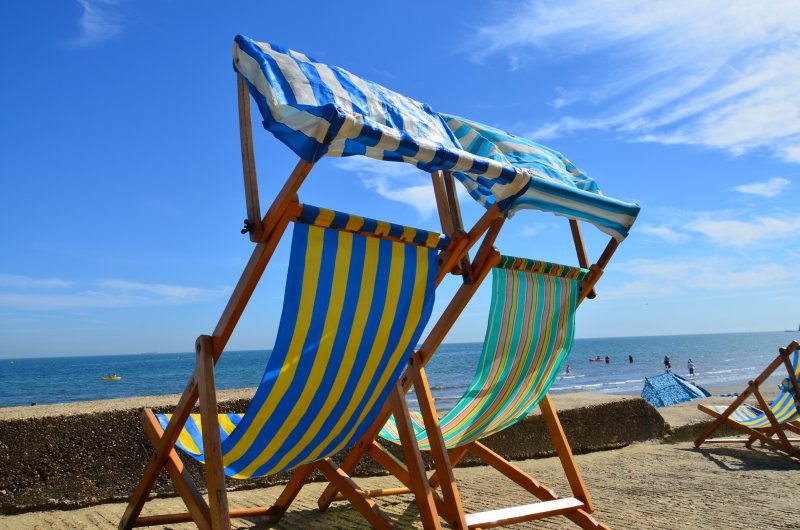 Folding Beach Chaise Lounge
