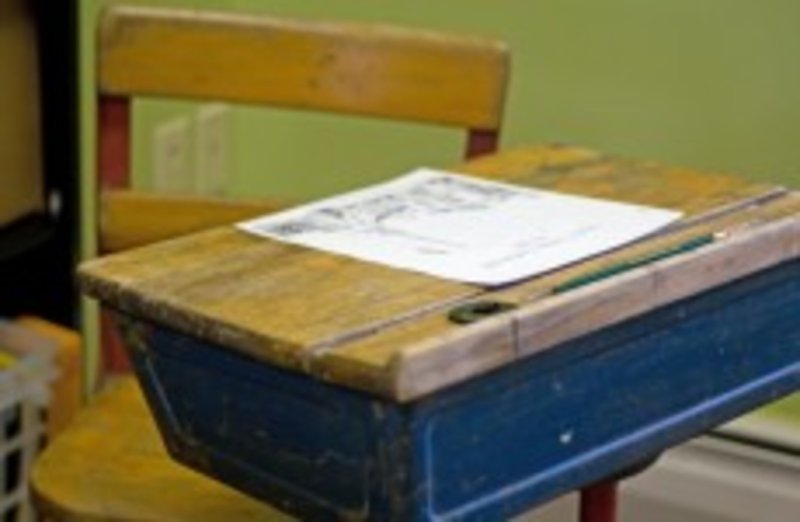 Парты в школе