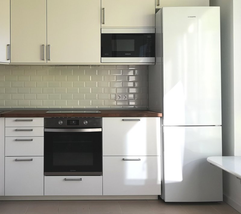 Каминная вытяжка de'Longhi Sirocco 60 BK
