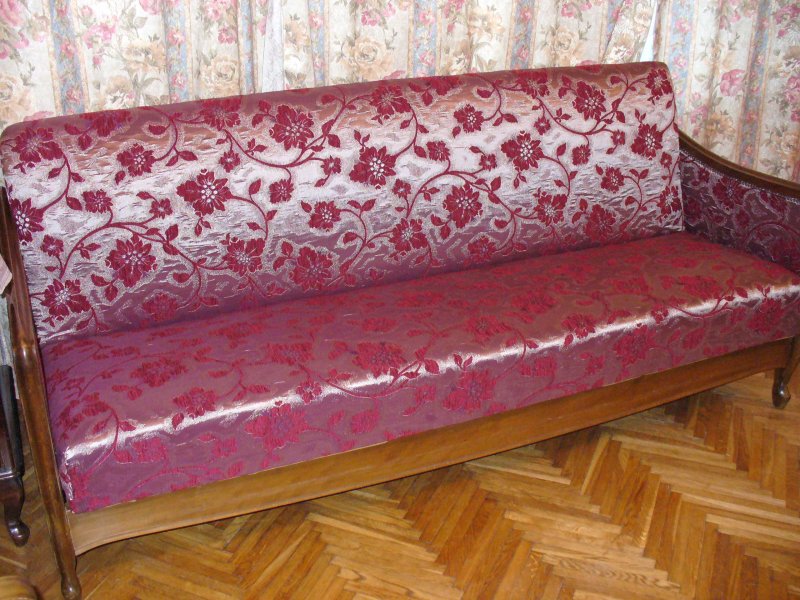 Перетянуть Советский диван