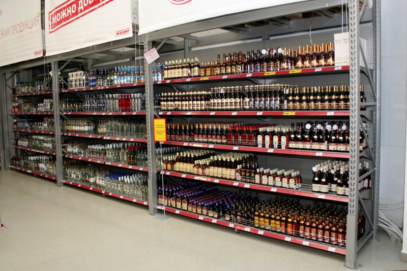 Стеллажи для алкогольной продукции