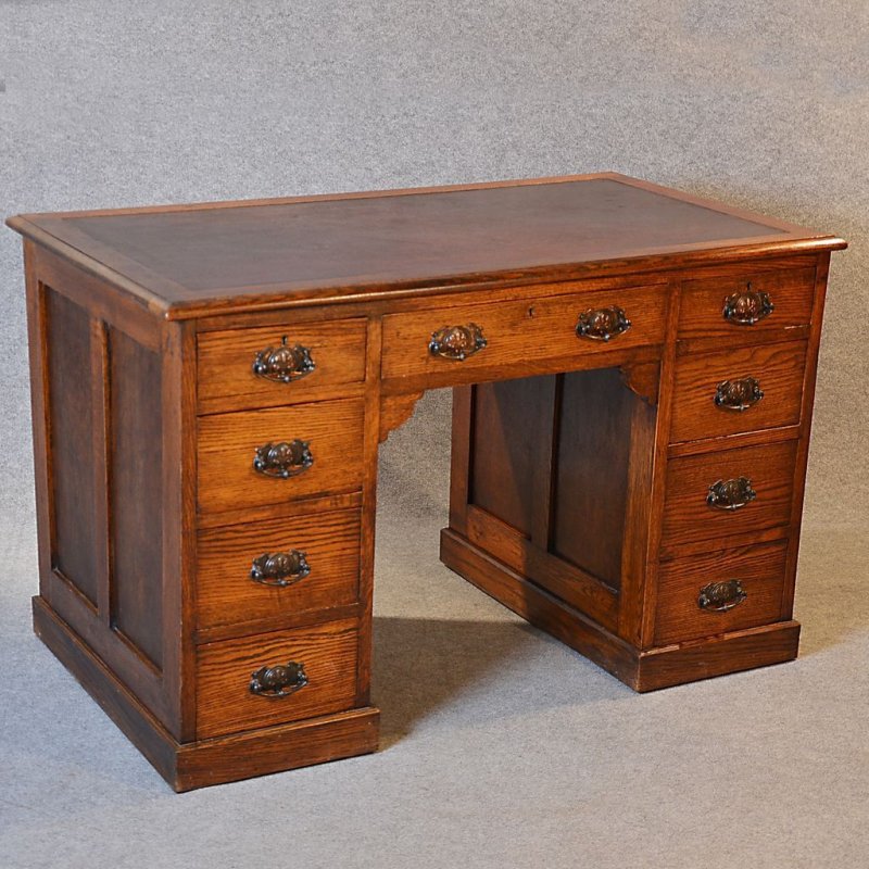 Стол Edwardian (1901–1910