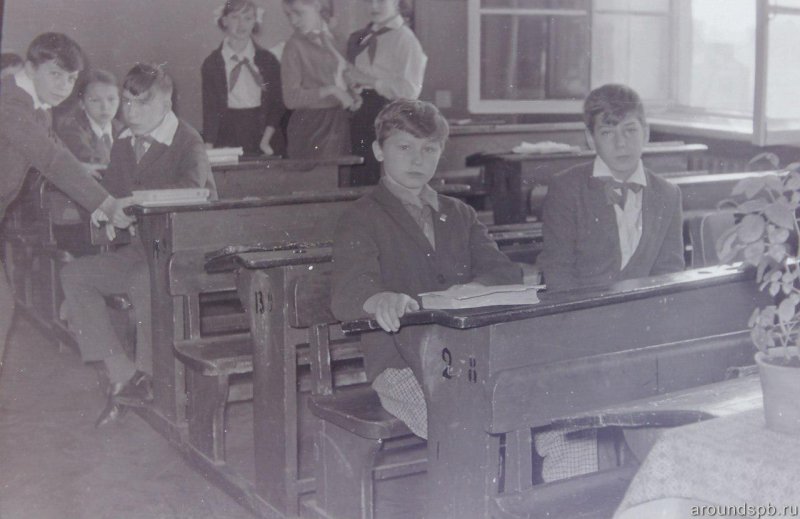 Парты в школе в 1970г