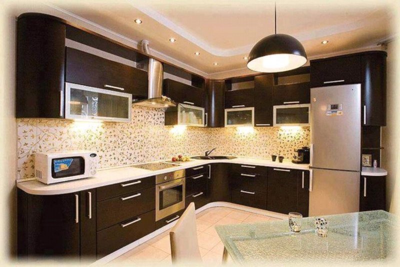Кухня в коричневом цвете