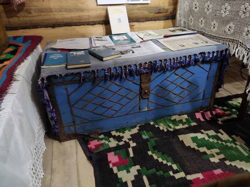 АВДР калмыцкий сундук