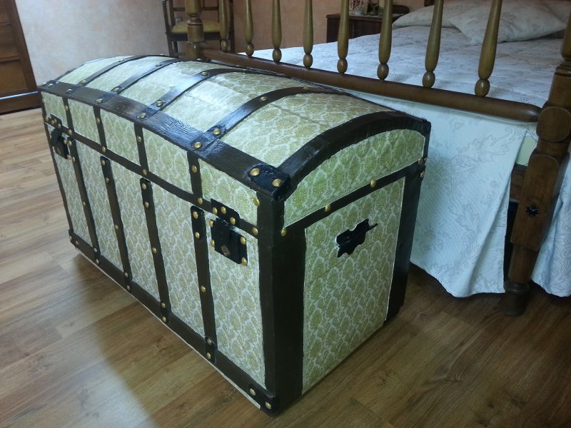 Бауль сундук