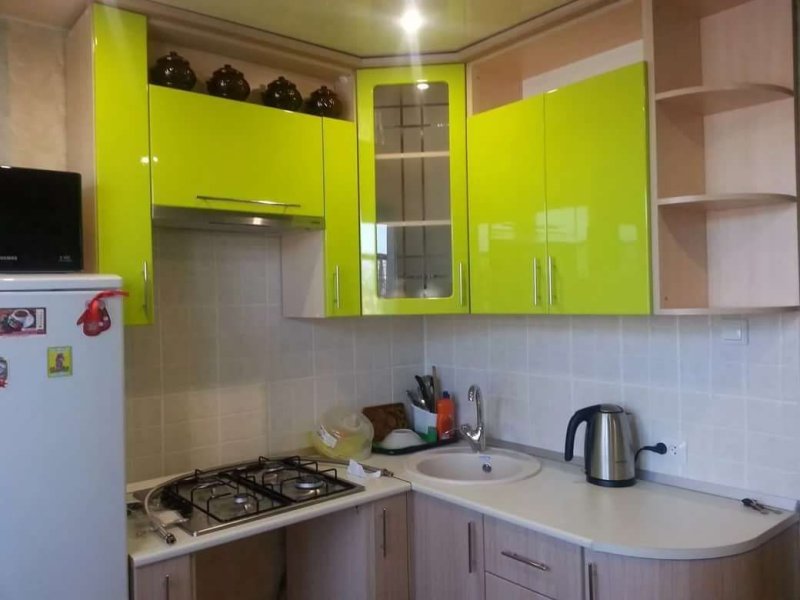 Кухня угловая для маленькой кухни 6 кв.м