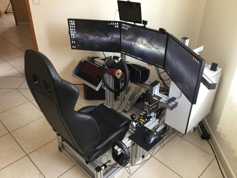 Simracing кресло