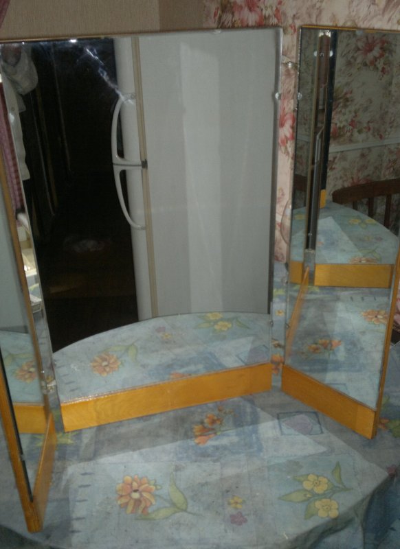 Трюмо советское