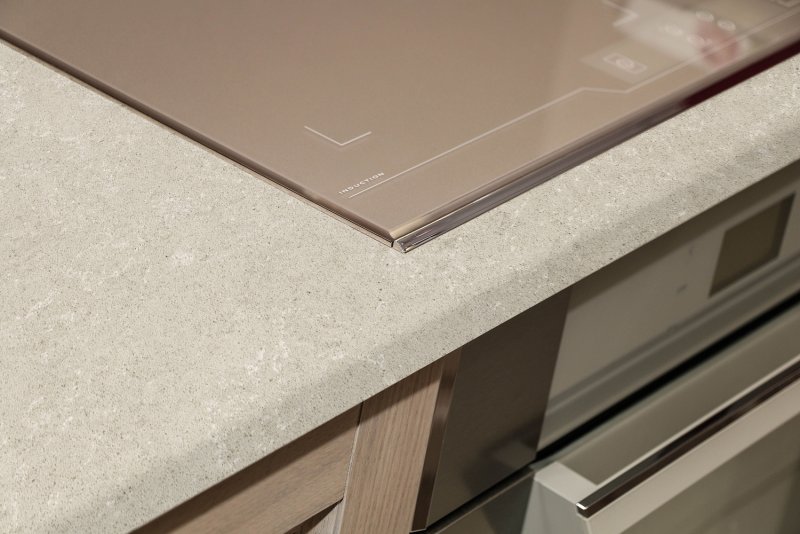 Noble Ivory White technistone