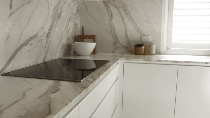 Avant Quartz 7670 Калакатта Кассель