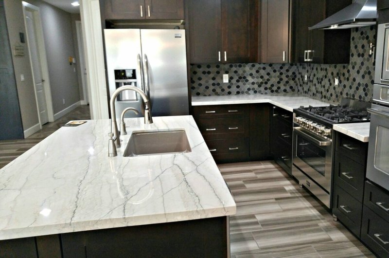 Neolith Calacatta