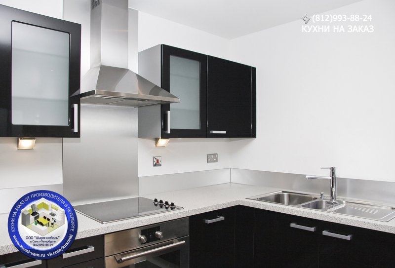 Каминная вытяжка Electrolux EFF 55680 BX