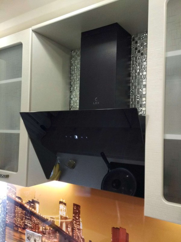 Вытяжка Maunfeld Irwell GS 60 satyn Glass