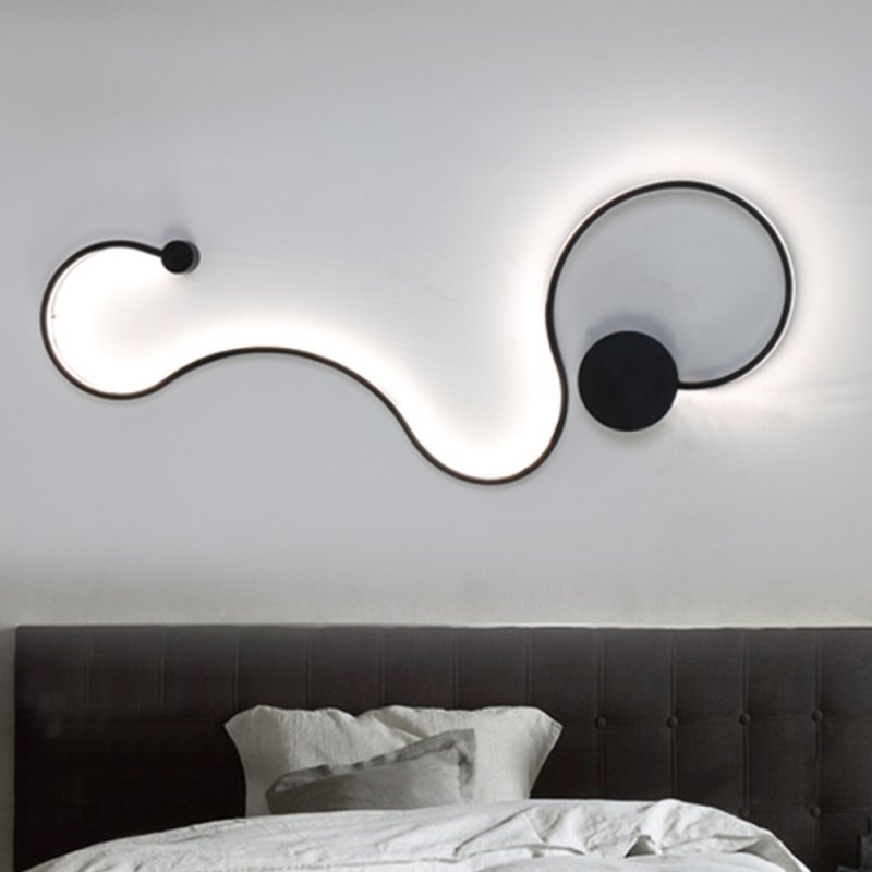 Светильники Minimalist Creative Wall Lamp