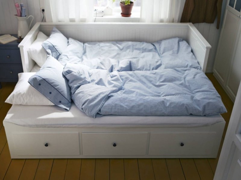 Кровать ikea ХЕМНЭС