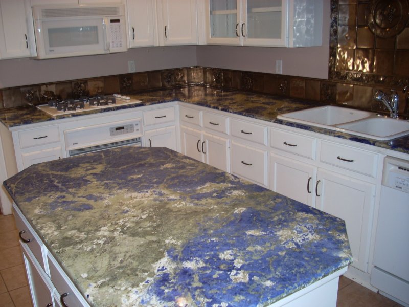 Столешница из гранита Sodalite Blue