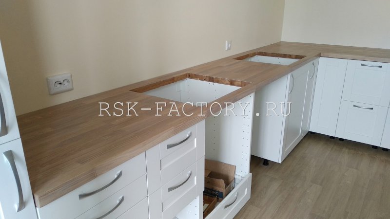 Столешница Ниагара в кухонном гарнитуре