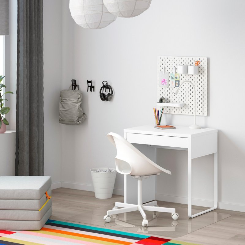 Стол Micke ikea белый