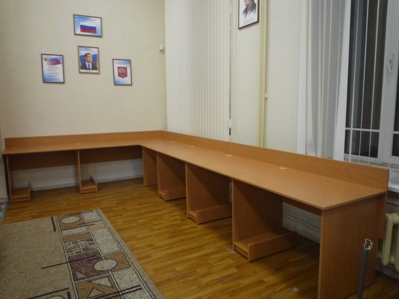 Столы для компьютерного класса