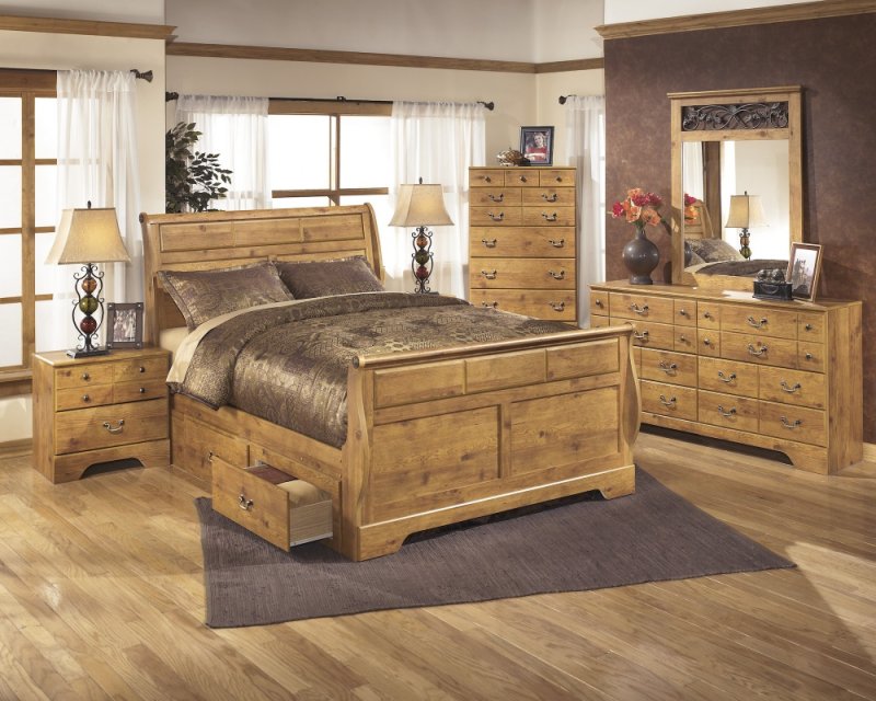 Кровать Ashley Furniture