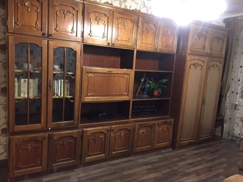 Стенка румынская Питешть