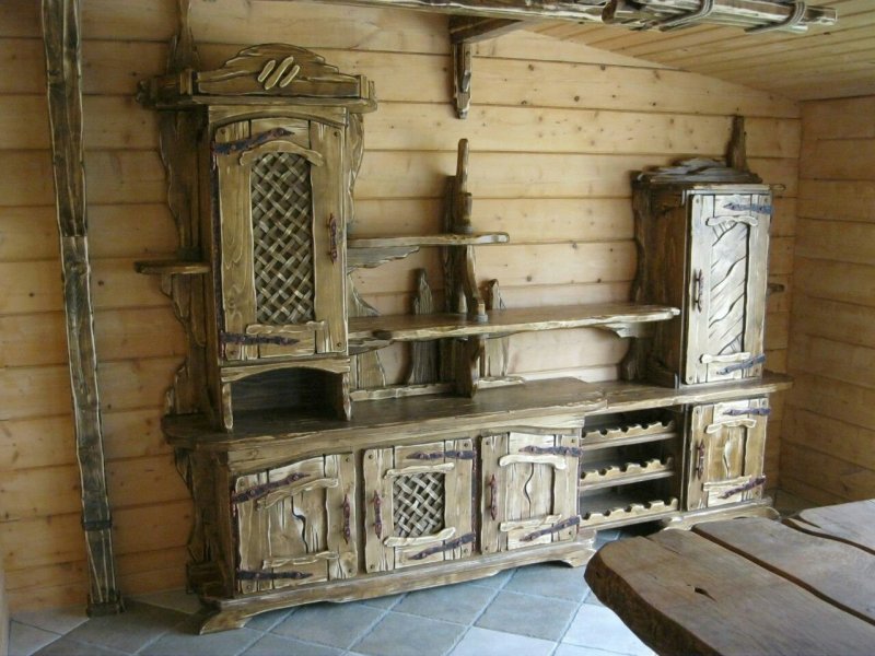 Состаренная мебель из массива