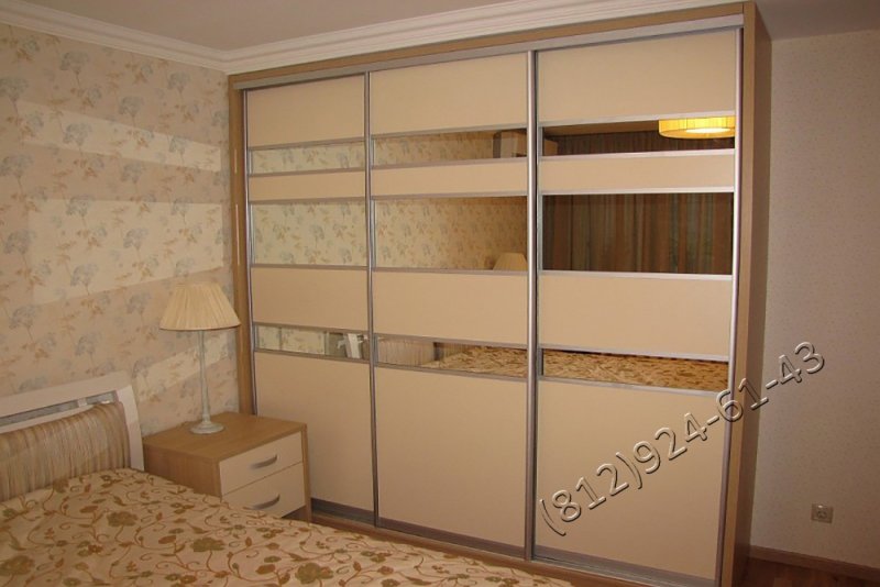 Шкаф купе до потолка