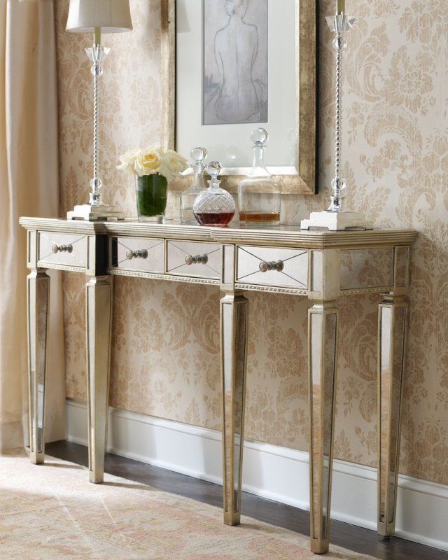 Столик консольный Woodville Console