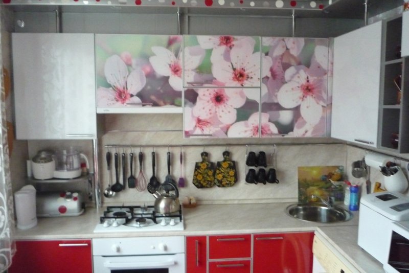 Самоклеющая плёнка для кухонного гарнитура