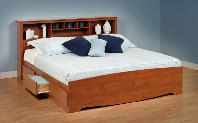 Кровать King Size с выдвижными ящиками