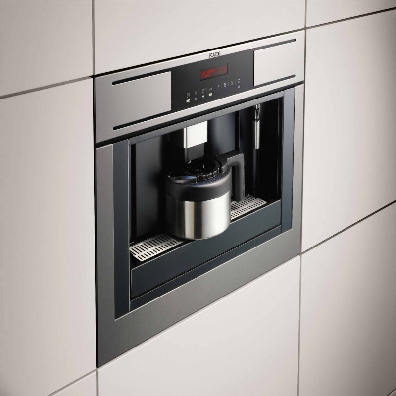Встраиваемая кофемашина AEG pe4571-m
