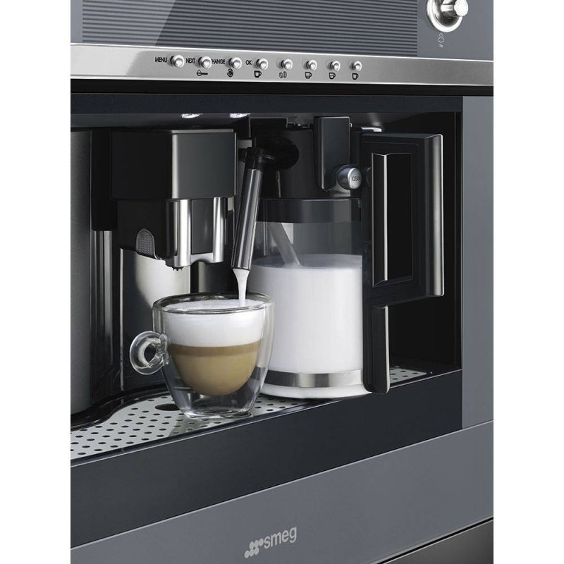 Кофемашина Smeg cms4101s