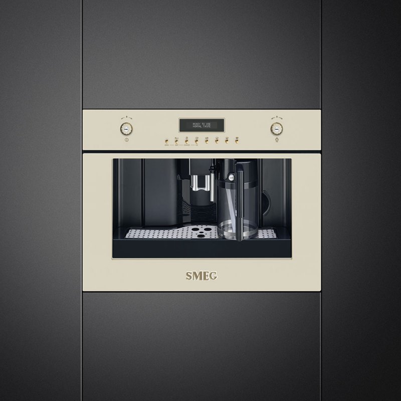 Встраиваемая кофемашина Smeg cms451