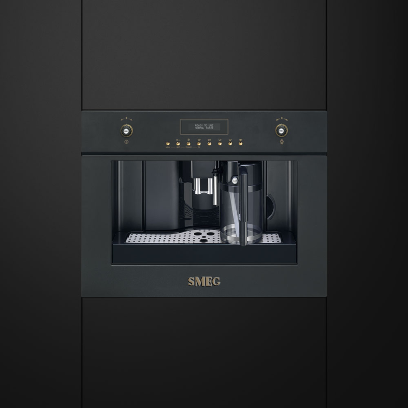 Кофемашина Smeg cms6451x