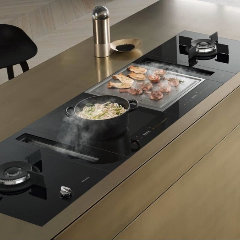 Индукционная варочная панель Miele CS 7611 FL