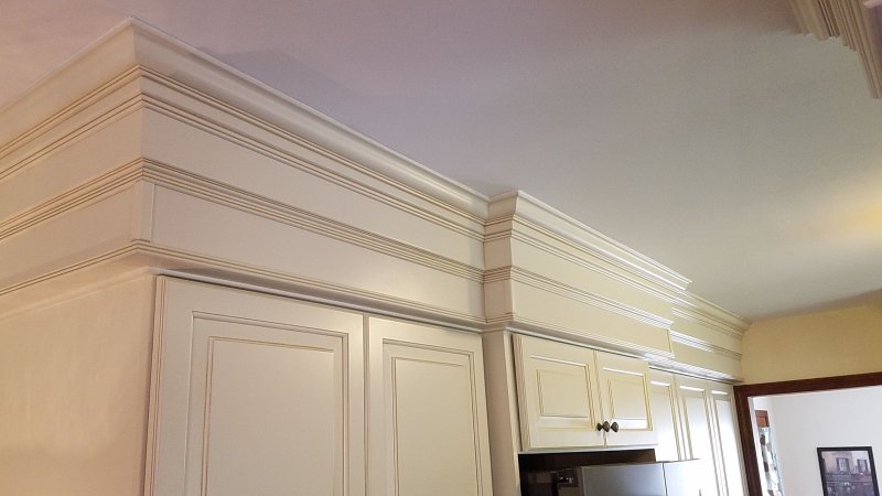 Cabinet Crown Molding