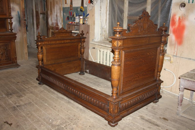 Европейская старинная мебель