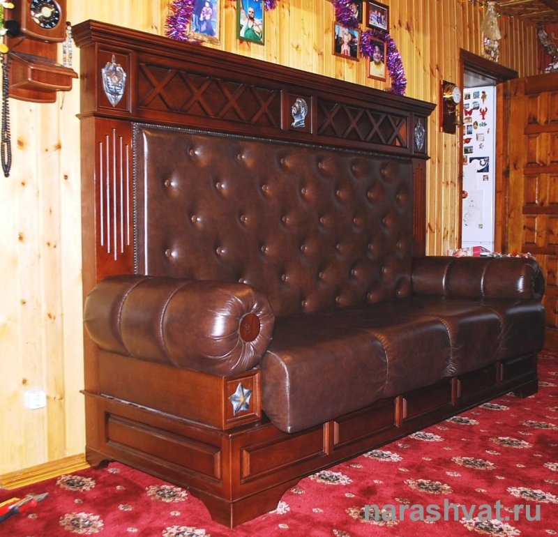 Старинный диван сталинский Ампир