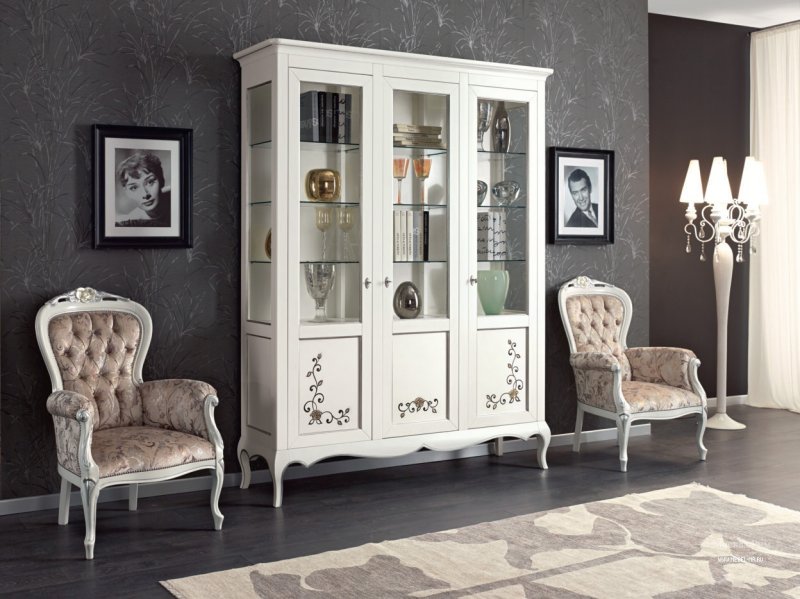 Витрина Мирандола м255