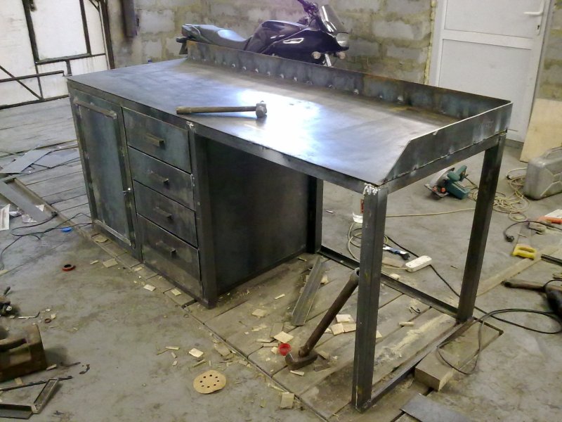 Table saw workbench