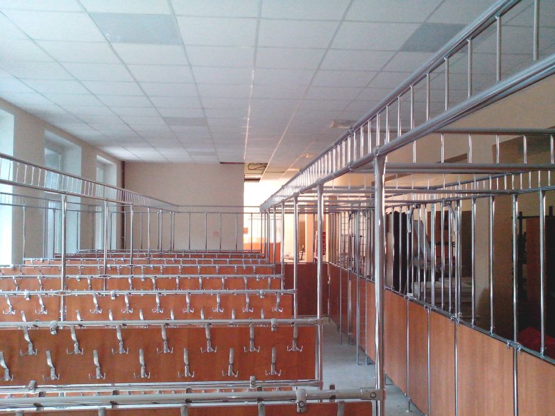 Раздевалка в школе